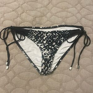 Shoshanna Black and White Snakeskin Tie Bikini bottoms - Medium